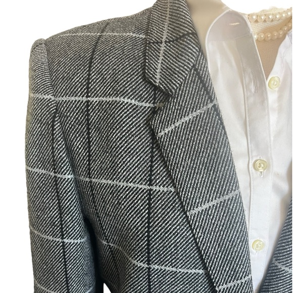 Rodier Paris women’s blazer size 6 ? Wool blend vintage beautifully tailored - Picture 4 of 9